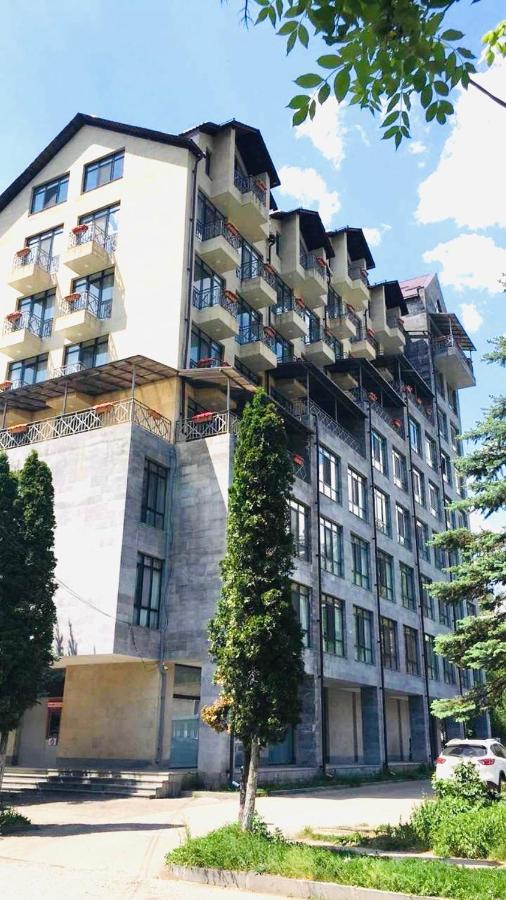 Sunny Apartment Dilijan Exterior foto