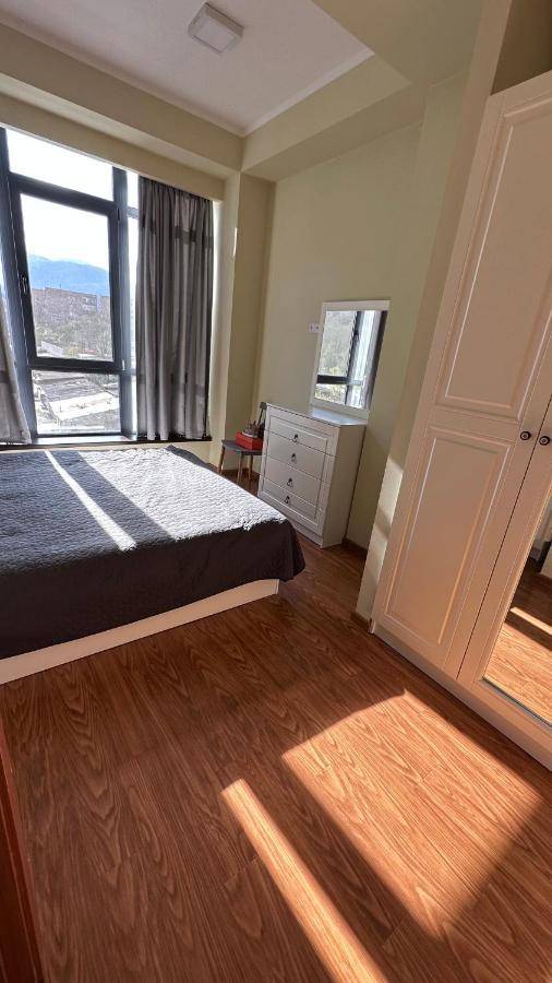 Sunny Apartment Dilijan Exterior foto